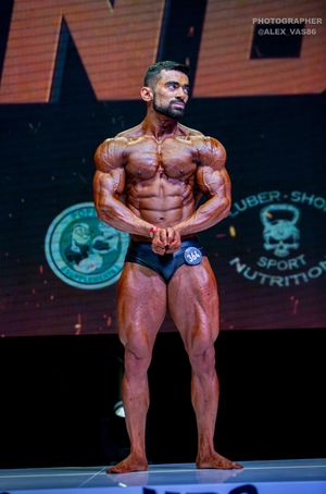 CLASSIC PHYSIQUE НОВИЧКИ